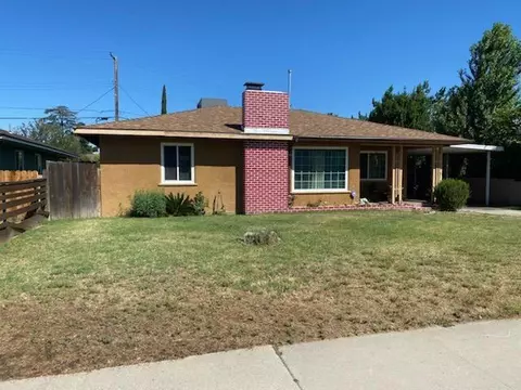2225 N Lomita Ave, Fresno, CA 93703