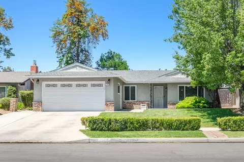 1288 W Dyer Ave, Fresno, CA 93711