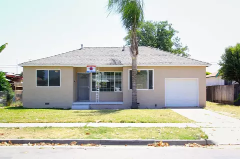 2457 S Lily Ave, Fresno, CA 93706