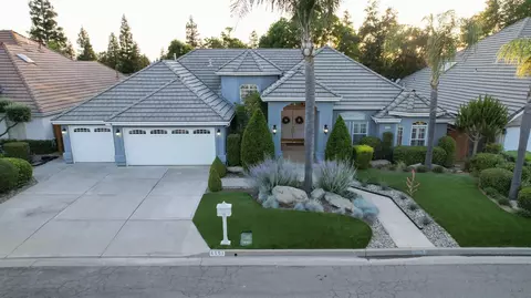 6551 N Selland Ave, Fresno, CA 93711