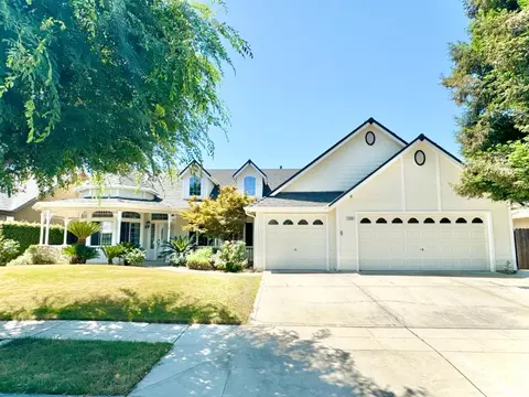 328 W Vermont Ave, Clovis, CA 93619