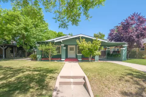 709 E Normal Ave, Fresno, CA 93704