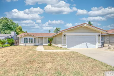 5192 W Griffith Way, Fresno, CA 93722