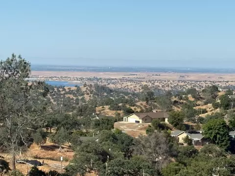 29777 Lilley Mountain Ct, Coarsegold, CA 93614