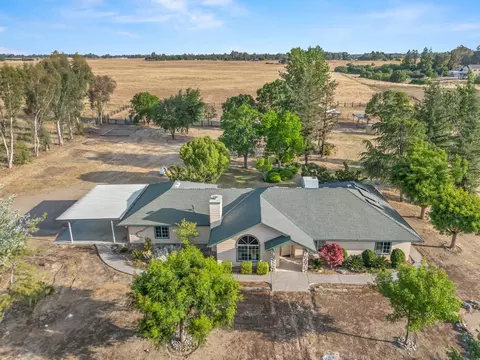 12599 E Sierra Ave, Clovis, CA 93619