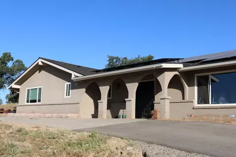 15605 Morgan Canyon Rd, Prather, CA 93651