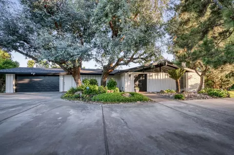 2455 W San Jose Ave, Fresno, CA 93711
