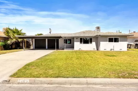 2605 N Backer Ave, Fresno, CA 93703