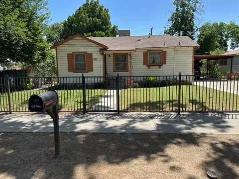 1815 S Hazelwood Blvd, Fresno, CA 93702