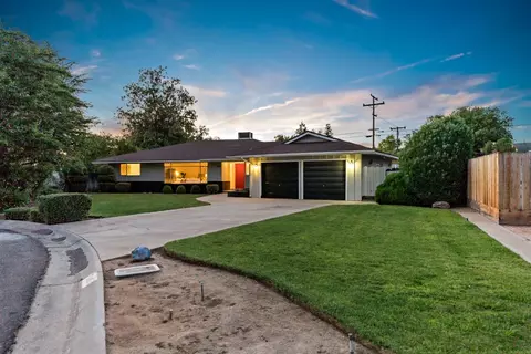5181 N Teilman Ave, Fresno, CA 93711