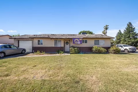 4339 W Cherry, Visalia, CA 93277