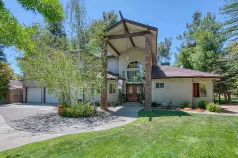 19408 Farallon Rd, Madera, CA 93638