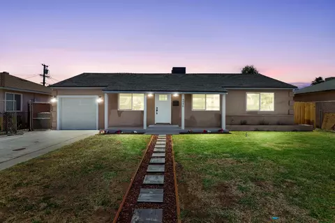 4046 E Alta Ave, Fresno, CA 93702