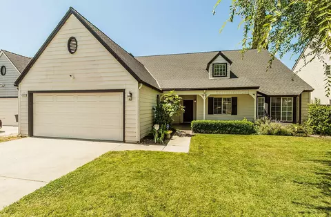 4149 W Regency Ave, Fresno, CA 93722