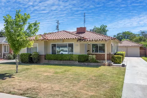 2714 N Arthur Ave, Fresno, CA 93705