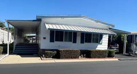 2706 W Ashlan Ave #112, Fresno, CA 93705