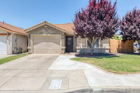 4032 W Brown Ave, Fresno, CA 93722