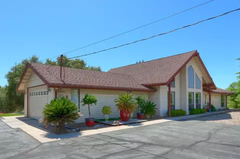 29194 Revis Rd, Coarsegold, CA 93614