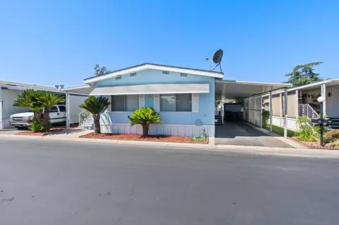 2706 W Ashlan Ave #320, Fresno, CA 93705
