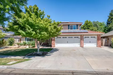 6638 N Brunswick Ave, Fresno, CA 93722