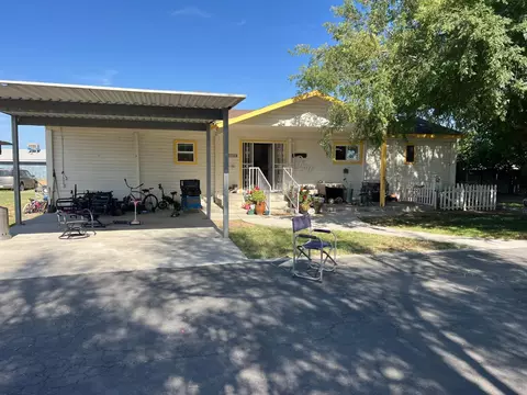 6232 Niles Ave, Corcoran, CA 93212