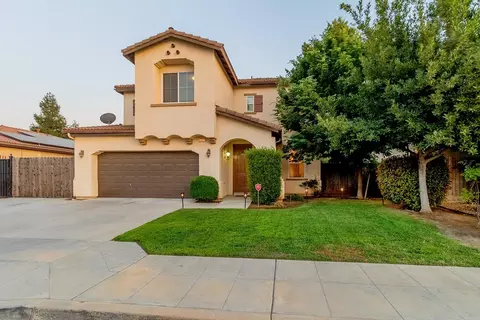 7397 E Redlands Ave, Fresno, CA 93737