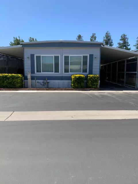 1500 E Villa Avenue Ave N #19, Clovis, CA 93612