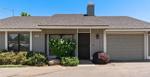 221 E Cole Ave, Fresno, CA 93720