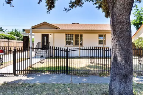 2014 E Yale Ave, Fresno, CA 93703