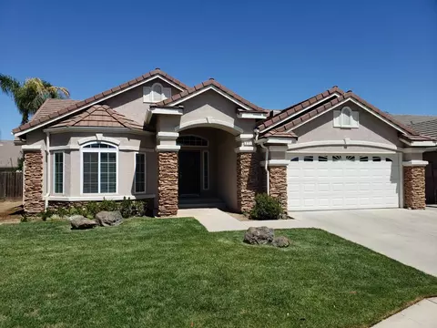 271 N Helm Ave, Clovis, CA 93612 photo 1