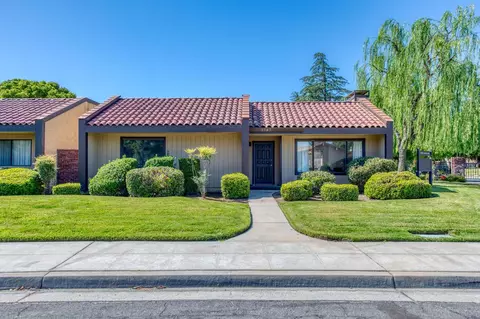 1787 W Santa Ana Ave, Fresno, CA 93705