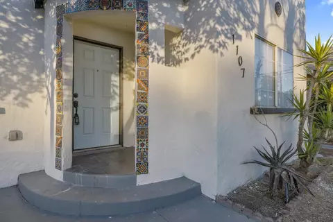 1107 Pacific St, Bakersfield, CA 93305