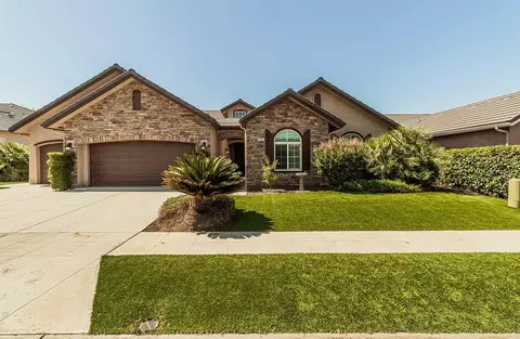 2840 Mesa Ave, Clovis, CA 93611