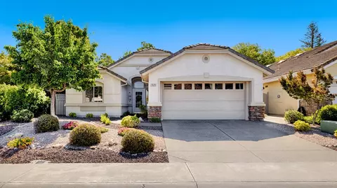 7572 Council Rock Rd, Roseville, CA 95747