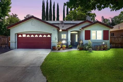 7064 N Gregory Ave, Fresno, CA 93722