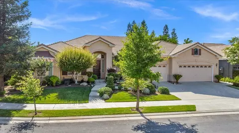 1830 N Hornet Ave, Clovis, CA 93619