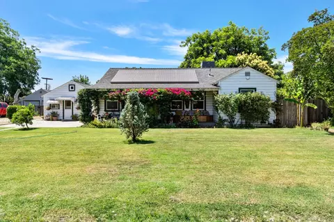 4974 E Turner Ave, Fresno, CA 93727