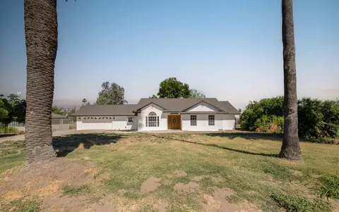 23434 Robertson Blvd, Chowchilla, CA 93610