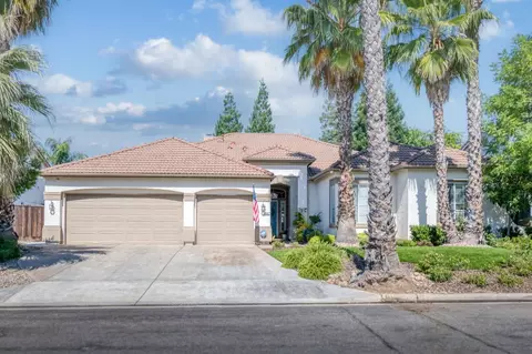 9397 N Winery Ave, Fresno, CA 93720