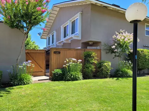 6700 N 3rd St, Fresno, CA 93710