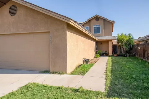 1381 E California Ave, Fresno, CA 93706