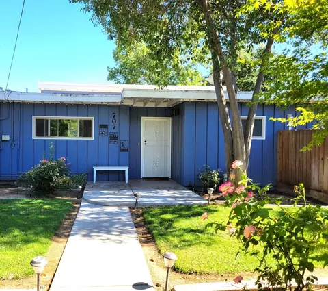 707 W Holland Ave, Fresno, CA 93705