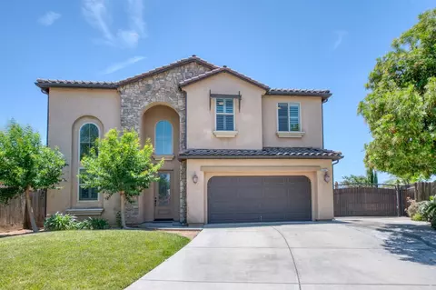 6947 W Portals Ave, Fresno, CA 93723