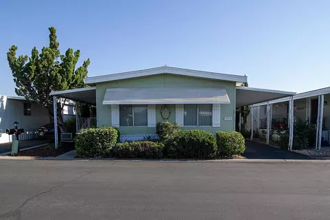 221 W Herndon Ave #150, Fresno, CA 93650