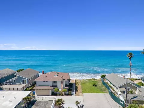 124 25th Ave, Out Of Area, CA 95062