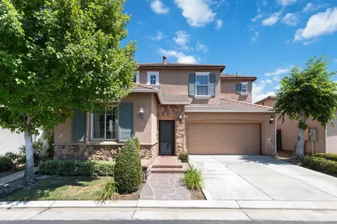 4123 W Cherry Tree Ln, Fresno, CA 93722