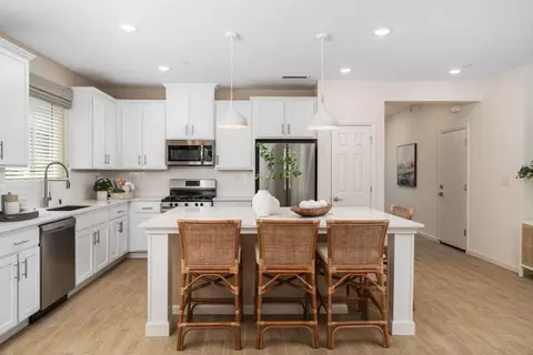 1149 Elevations Way W, Madera, CA 93636