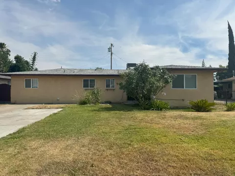 1219 W Yale Ave, Fresno, CA 93705