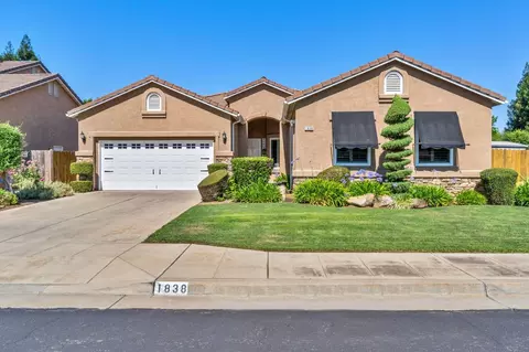 1838 N Joshua Ave, Clovis, CA 93619