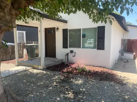 2648 S 10th St, Fresno, CA 93725